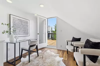 2406 E Helen St, Seattle, WA 98112 - Photo 16
