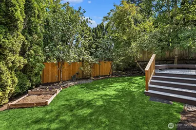 4718 191st Place NE, Sammamish, WA 98074 - Photo 38