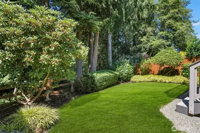 18710 22nd Drive SE, Bothell, WA 98012 - Photo 16