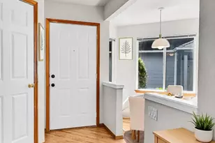 18710 22nd Dr SE, Bothell, WA 98012 - Photo 2