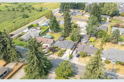 1110 13th Street SE, Puyallup, WA 98372 - Photo 32