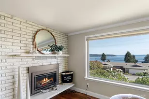 7108 Soundview Dr NW, Gig Harbor, WA 98335 - Photo 6
