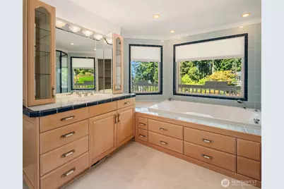457 E Victor Road, Belfair, WA 98528 - Photo 16