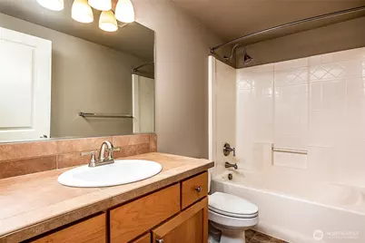 2612 SW Myrtle Street, Seattle, WA 98106 - Photo 8