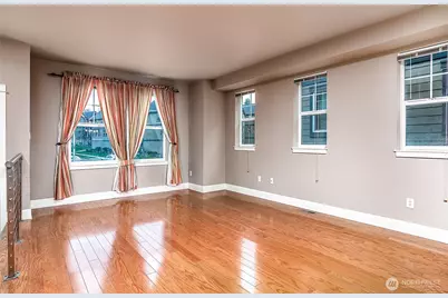 2612 SW Myrtle Street, Seattle, WA 98106 - Photo 6