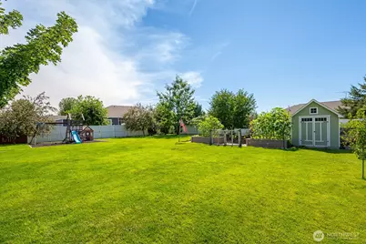 138 Scenic Drive NE, Moses Lake, WA 98837 - Photo 30