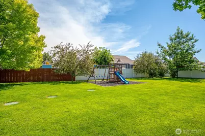 138 Scenic Drive NE, Moses Lake, WA 98837 - Photo 32