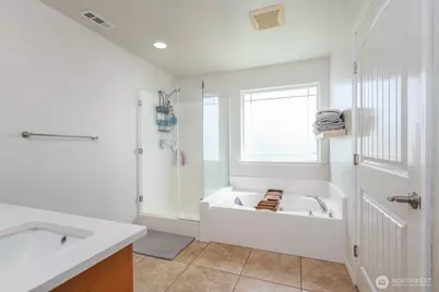 138 Scenic Drive NE, Moses Lake, WA 98837 - Photo 24