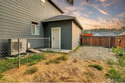 196 Raspberry Lane, Woodland, WA 98674 - Photo 40