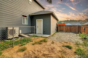 196 Raspberry Ln, Woodland, WA 98674 - Photo 40