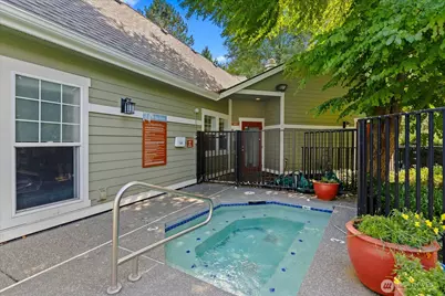 7711 NE 175th Street #F202, Kenmore, WA 98028 - Photo 18