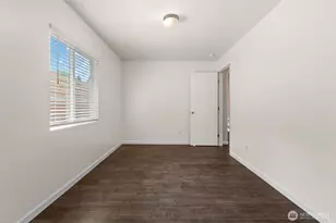 610 Bertha Ave, Bremerton, WA 98312 - Photo 16