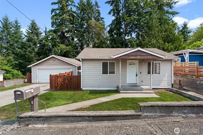 610 Bertha Avenue, Bremerton, WA 98312 - Photo 1