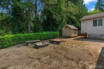 610 Bertha Avenue, Bremerton, WA 98312 - Photo 28