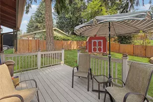 5310 W Tapps Dr E, Lake Tapps, WA 98391 - Photo 30