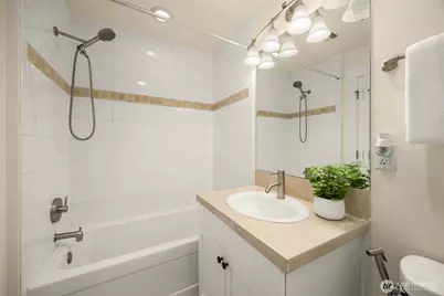 900 228th Avenue NE #14B, Sammamish, WA 98074 - Photo 18