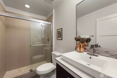 [Address not provided], Seattle, WA 98115 - Photo 18