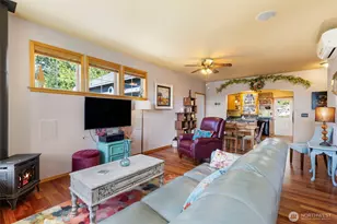 20276 Hillsong Pl NE, Poulsbo, WA 98370 - Photo 8