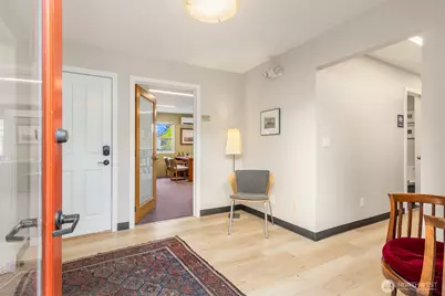 151 Finch Place SW, Bainbridge Island, WA 98110 - Photo 12