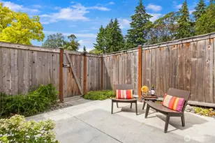 151 Finch Pl SW, Bainbridge Island, WA 98110 - Photo 32