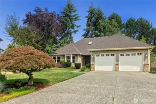 17102 NE 37th Pl, Bellevue, WA 98008 - Photo 2
