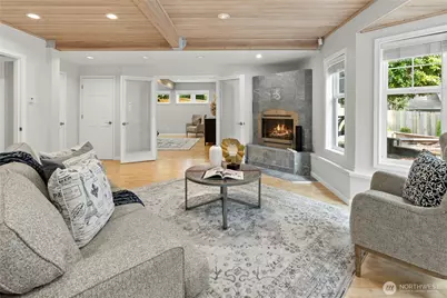 17102 NE 37th Place, Bellevue, WA 98008 - Photo 24