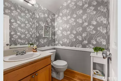 5615 Fauntleroy Way SW, Seattle, WA 98136 - Photo 16