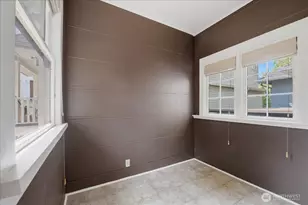 1532 5th Ave W, Seattle, WA 98119 - Photo 16