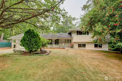 415 Manito Drive, Mount Vernon, WA 98273 - Photo 2