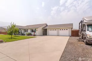 46 Saratoga Ln, Malaga, WA 98828 - Photo 2