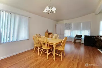 2101 S 324th Street #27, Federal Way, WA 98003 - Photo 18
