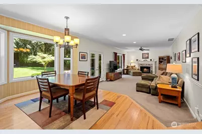 19710 222nd Avenue NE, Woodinville, WA 98077 - Photo 18