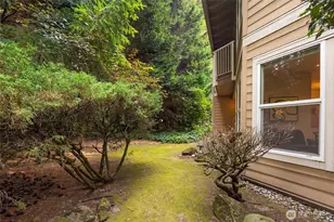 14651 NE 40th St, Bellevue, WA 98007 - Photo 24