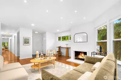 14651 NE 40th Street #F5, Bellevue, WA 98007 - Photo 8
