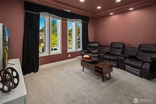 2 Crescent Key SE, Bellevue, WA 98006 - Photo 30