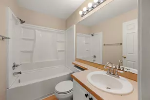 11942 NE 164th Ln, Bothell, WA 98011 - Photo 24