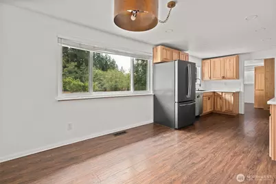 216 E Sleeper Road, Oak Harbor, WA 98277 - Photo 8