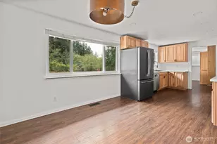 216 E Sleeper Rd, Oak Harbor, WA 98277 - Photo 8