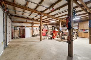 960 E Dawn Dr, Allyn, WA 98524 - Photo 36