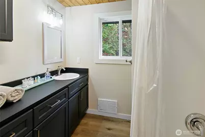 304292 Highway 101, Brinnon, WA 98320 - Photo 12