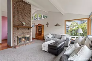 12818 NE 111th Pl, Kirkland, WA 98033 - Photo 6