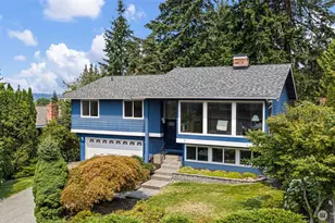 12818 NE 111th Pl, Kirkland, WA 98033 - Photo 2