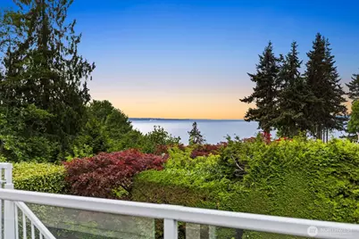 16858 76th Avenue W, Edmonds, WA 98026 - Photo 1