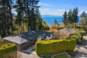 16858 76th Ave W, Edmonds, WA 98026 - Photo 2