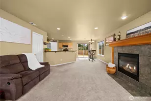 19529 100th St E, Bonney Lake, WA 98391 - Photo 2