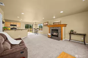 19529 100th St E, Bonney Lake, WA 98391 - Photo 6