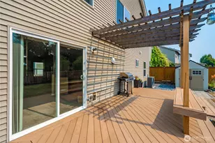 19529 100th St E, Bonney Lake, WA 98391 - Photo 32