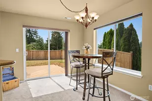 19529 100th St E, Bonney Lake, WA 98391 - Photo 8