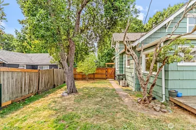 2309 McDougall Avenue, Everett, WA 98201 - Photo 34