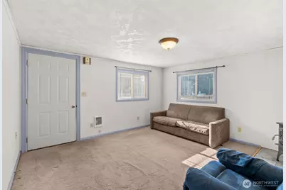 1811 Beach Street, Centralia, WA 98531 - Photo 4